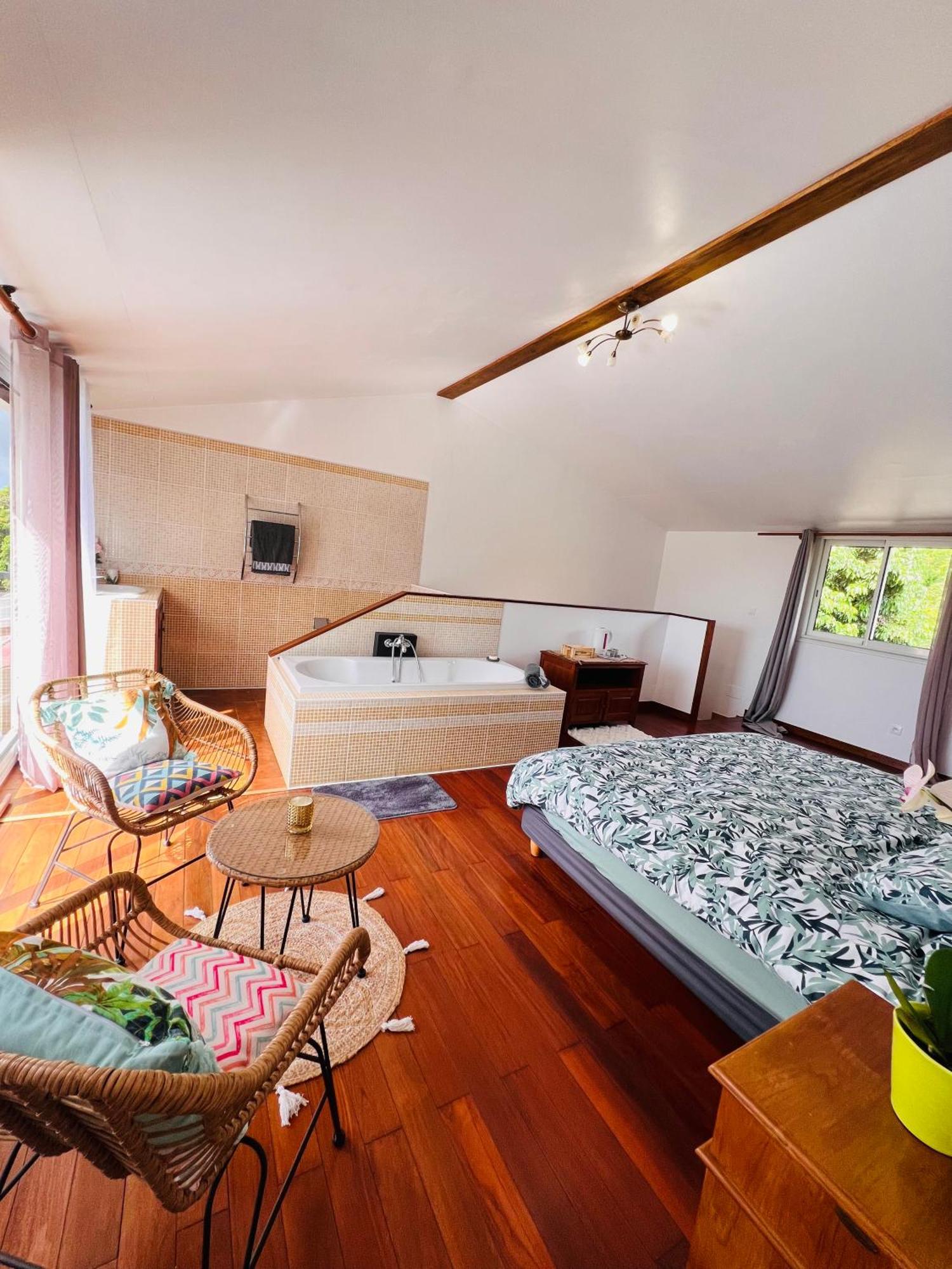 Appartement Chez Madame Fabienne à Sainte-Suzanne Extérieur photo